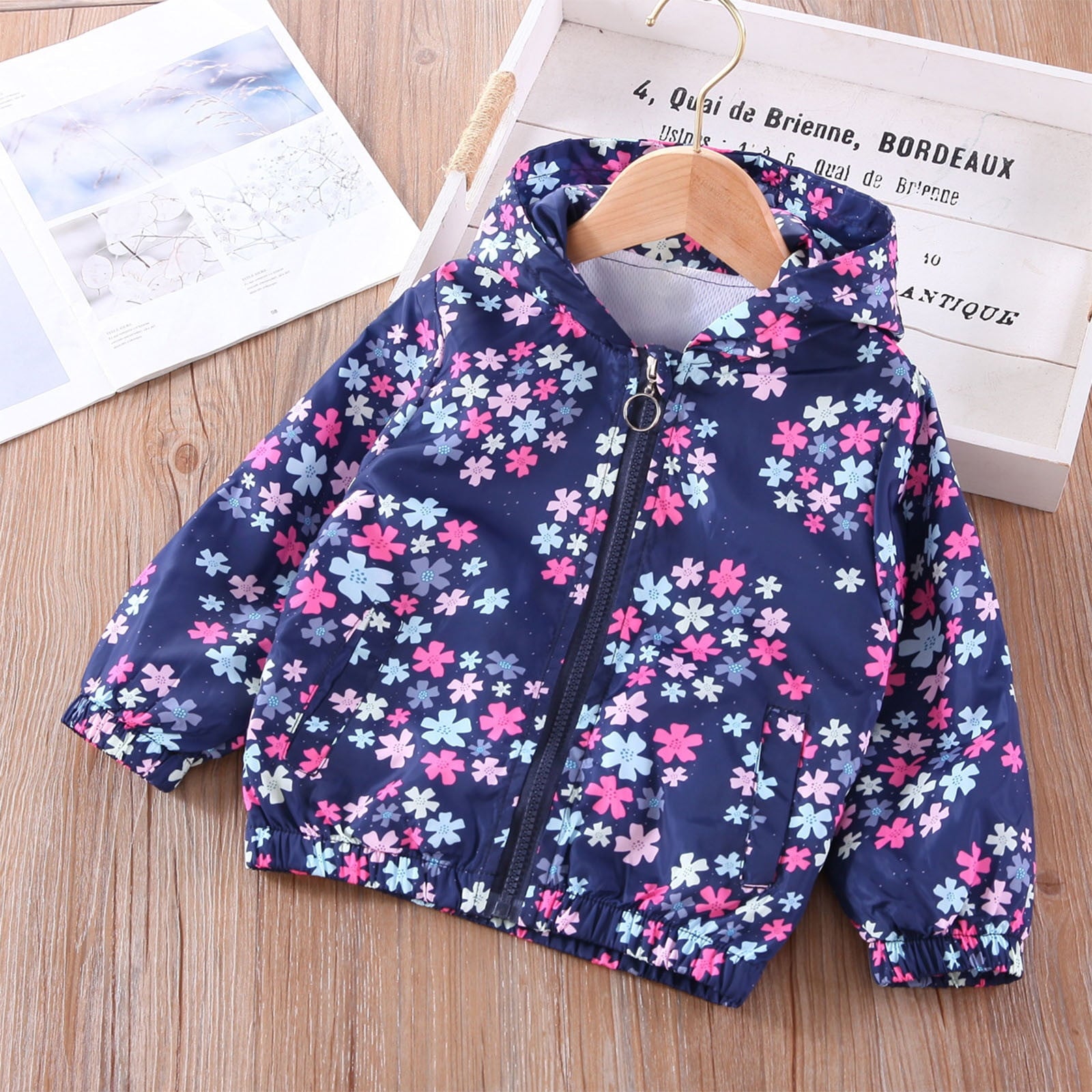 Avrntaa Toddler Jackets for Girls - Cartoon Print Full Zip Hooded Jacket Cute Dust Coats Cold Weather Shop Pink Jacket Size 7Y